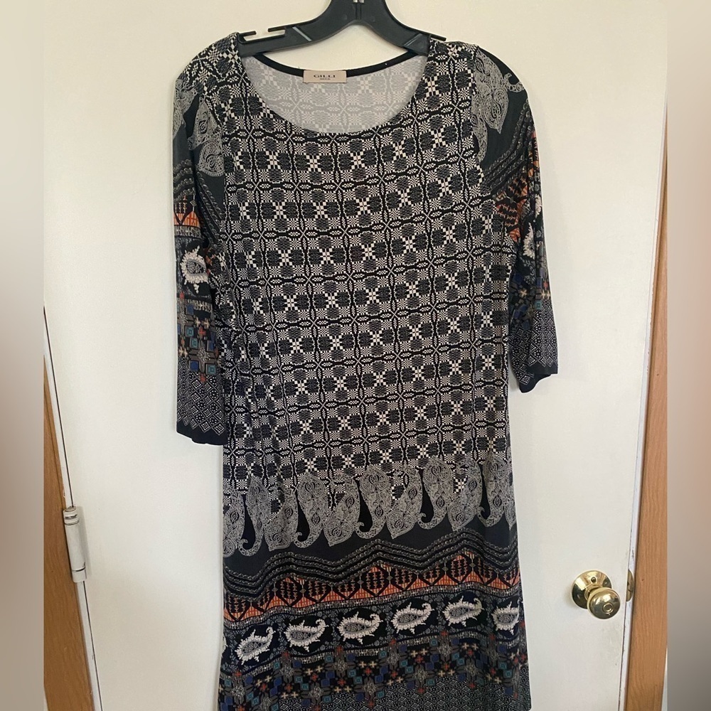 Gilli made in USA ladoes 3/4 sleeve stretchy medium dress